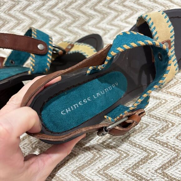 Chinese Laundry “Golden” Stacked Heel Sandals - Picture 8 of 12